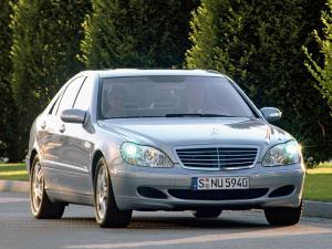 2002 Mercedes-Benz S500 4Matic